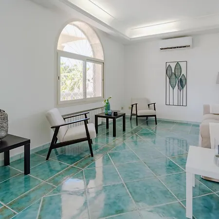 Villa Fronte Mare